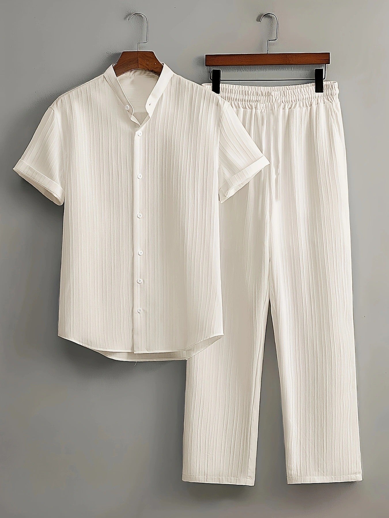 Mens Multi-Color Bamboo-Texture Wrinkle-Finish Short-Sleeve Shirt And Pants Set